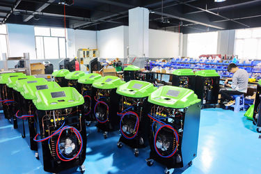 Guangzhou Wonderfu Automotive Equipment Co., Ltd ligne de production en usine